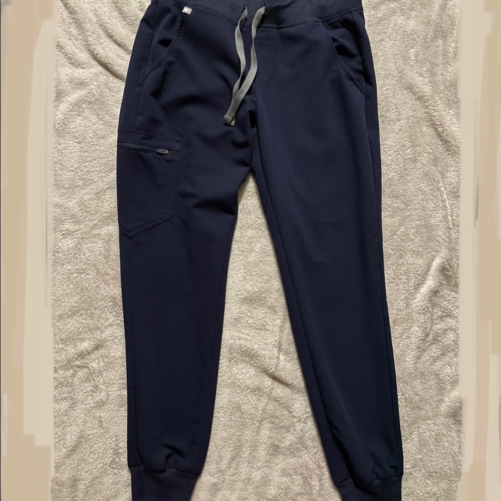 Figs Jogger Scrubs